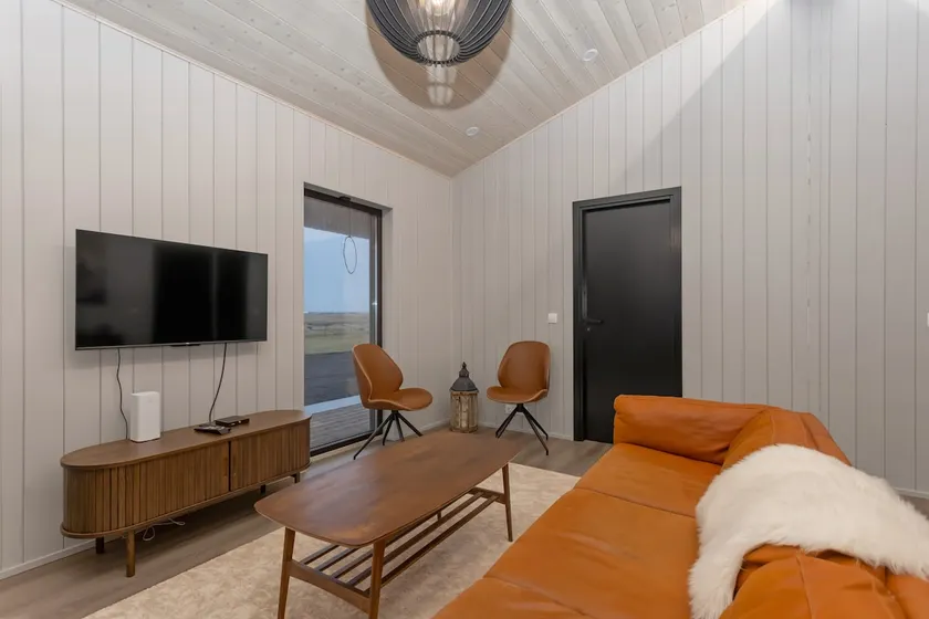 Cozy and Modern Cabins in Selfoss - Image 1