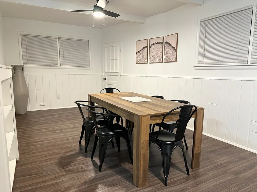 Home in Quivira Ave - Image 1