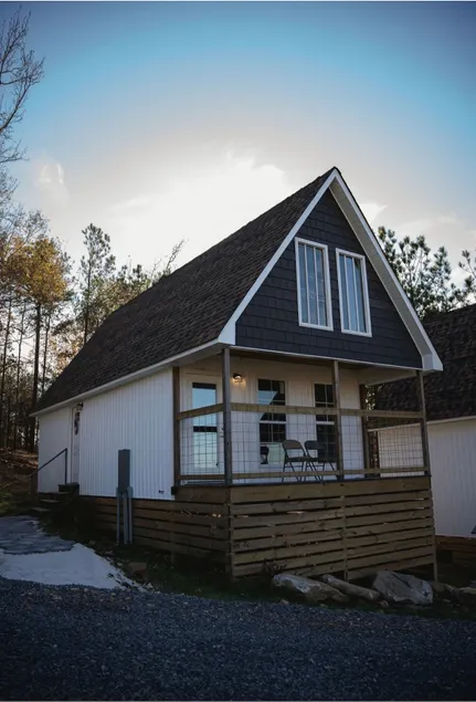 Beautiful Lakeview Cabin #1 - Image 1