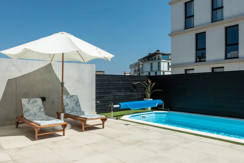Lina Beach Villa by Home Sweet Home Aveiro - Image 1