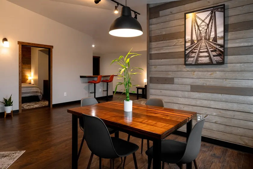2 Bedroom Modern Meets Snohomish - Image 1