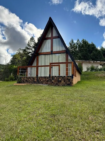Viale Malbec – Romantic Chalet on the Wine Trail - Image 1