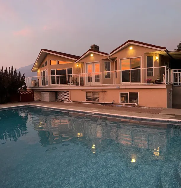 3 Bdrm oasis w/pool in vineyard - Image 1