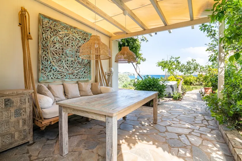 Private Sea-View Retreat w/ Pool & Heated Jacuzzi - Image 1
