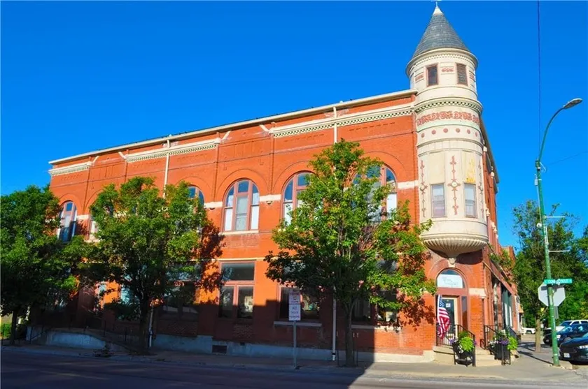 Historic King City Opera House - Image 1