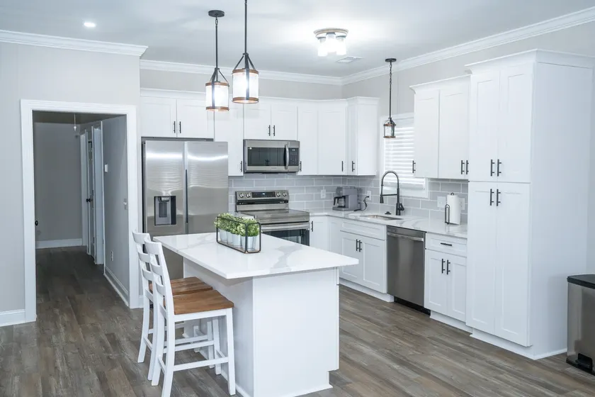 Pet Friendly • King Suite • 3BR • Fenced Yard - Image 1