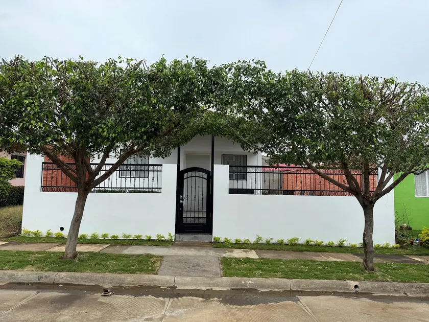 Casa Mayales 2, Resid. in Managua - Image 1