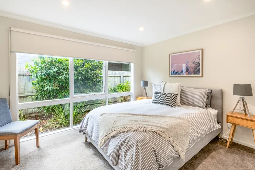 Spacious Home, Close to Beach, Secure Yard - Image 1