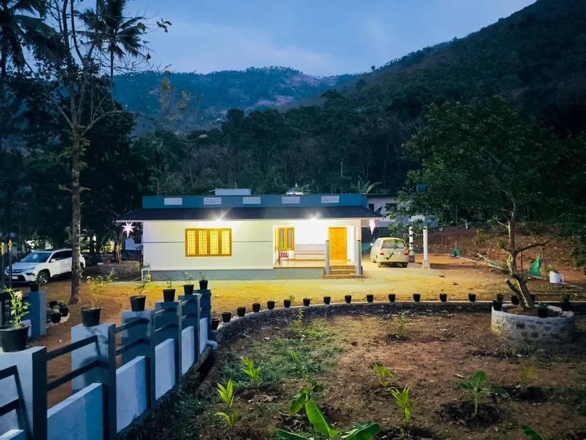 Home Stay Near Marmala & Vagamon Heavenly Abode - Image 1