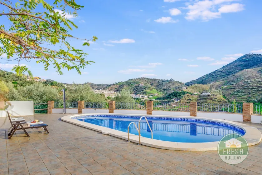 Home of the Light | Private 4-BR Villa & Pool Getaway - Image 1