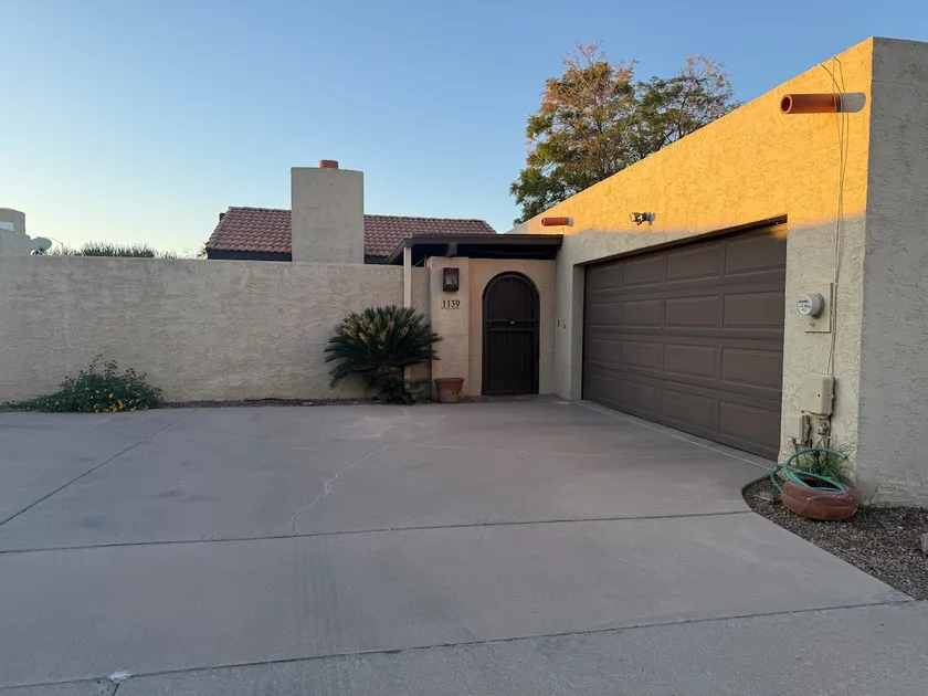 3 bedroom, 2 bathroom w/pool Mesa, AZ - Image 1