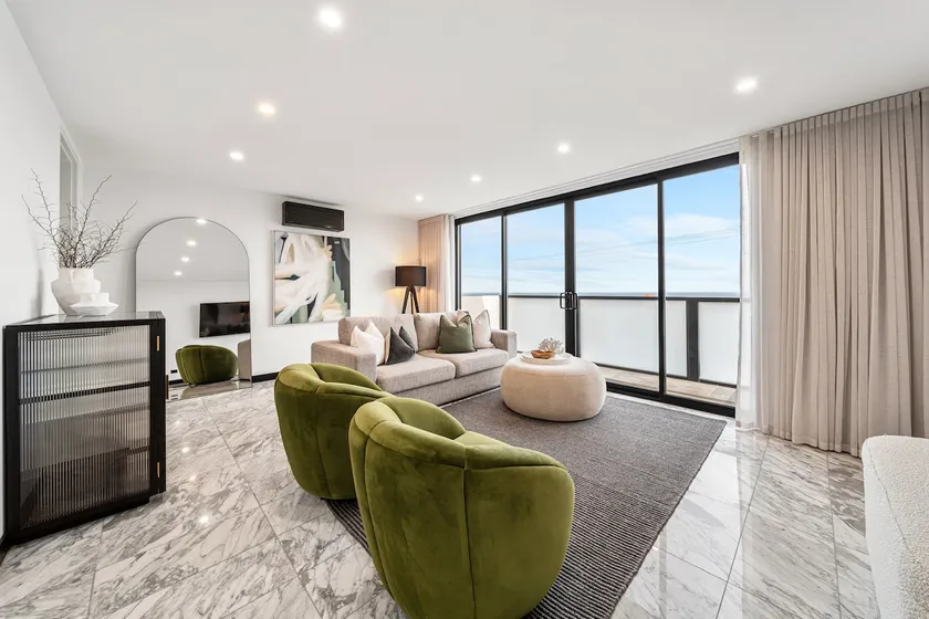 To Be Shore - Beachfront Luxury - Image 1