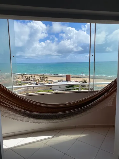 Beachfront flat on the sand - Image 1
