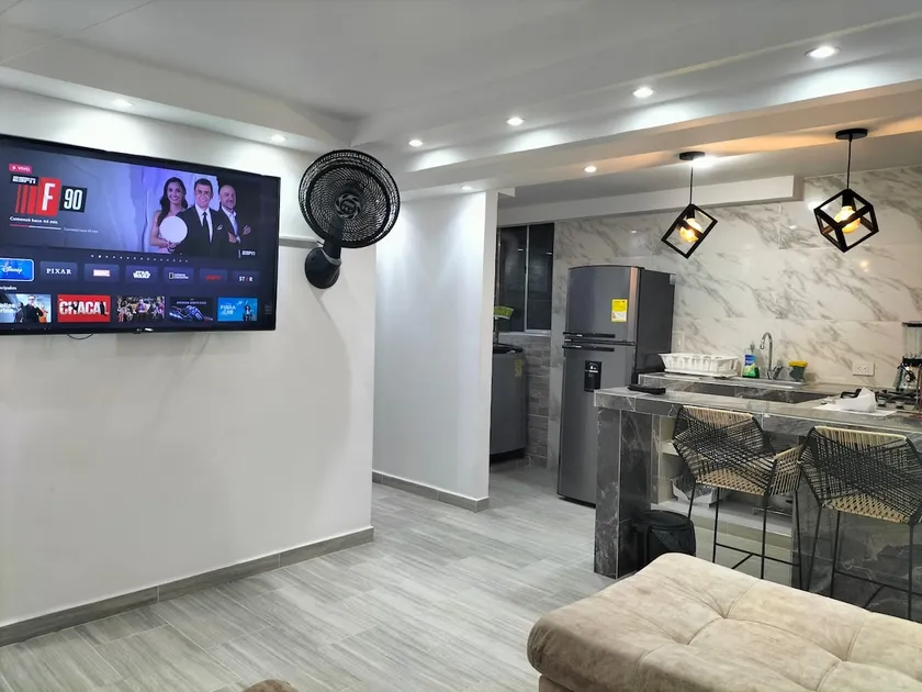 Spectacular VIP Apartment Rest Huilense - Image 1