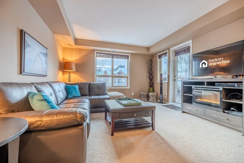 Valley View Haven | BBQ, Hot Tub, Pool,Gym | - Image 1