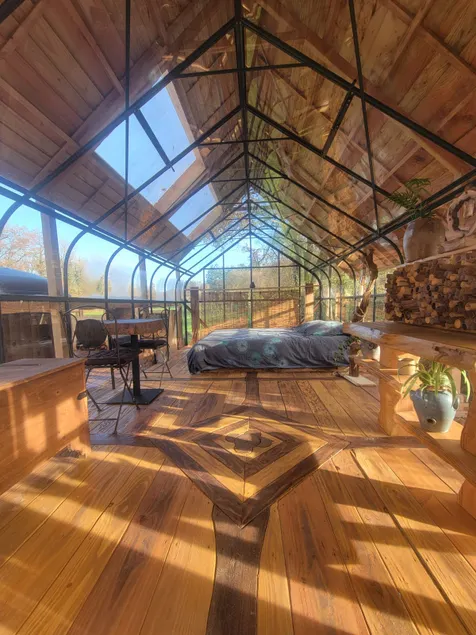 Elrond Refuge & Nordic Bath - Image 1