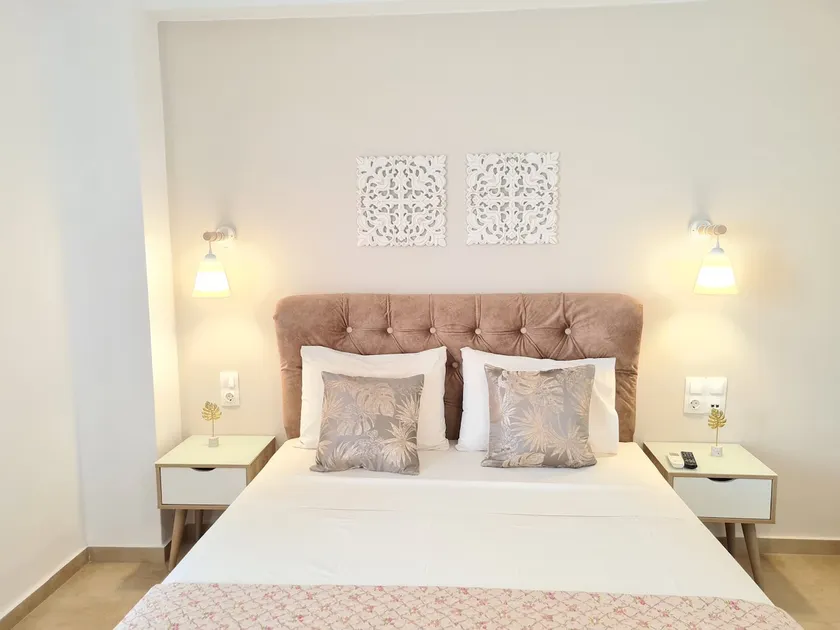 Dahlia-Apartment in front of the sea - Image 1