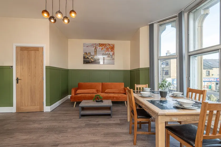 Luxe living - Image 1