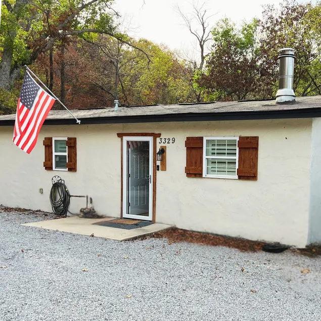 The Getaway Cabin - Image 1