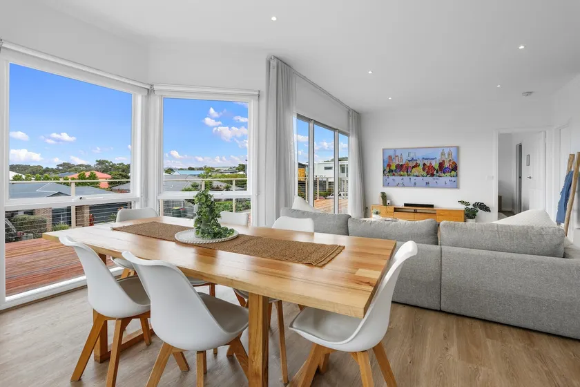 Family beach house · deck & sea views - Image 1