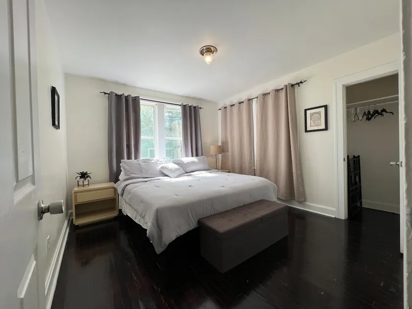 Murray Hill Bungalow - Image 1