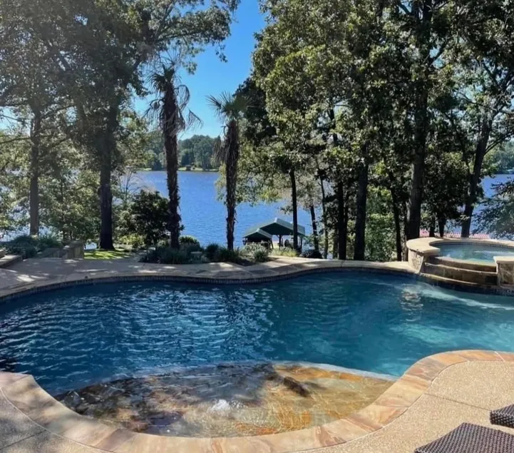 Long Lake House - Image 1