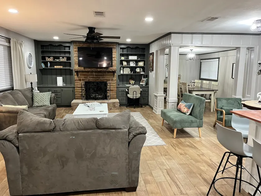 Mother's Magnolia 3 bedrooms, 4 beds, 2 full baths - Image 1