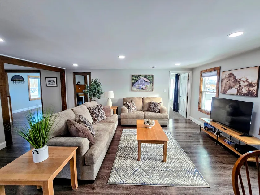 The Wheeling Loft, 3 bedroom - Image 1