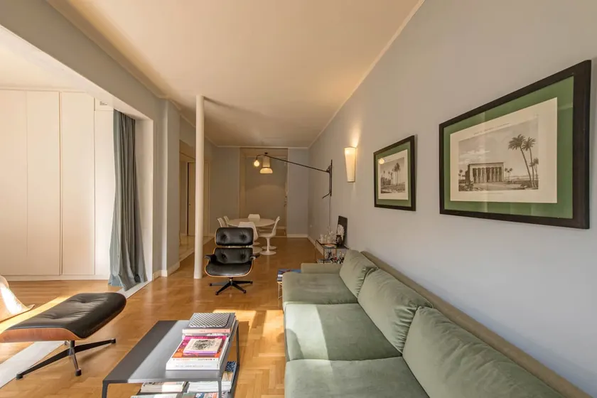 Luxury Designer Flat - Image 1