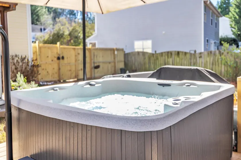 HOT TUB! Playful Oasis at Holly Springs - Image 1