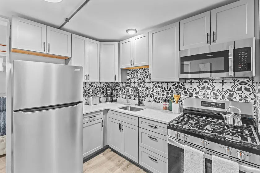 City Chic 1BR Escape - Winooski - Image 1