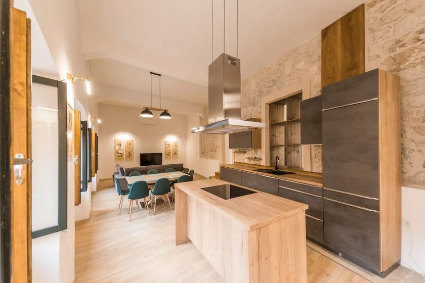 House Papin - Image 1