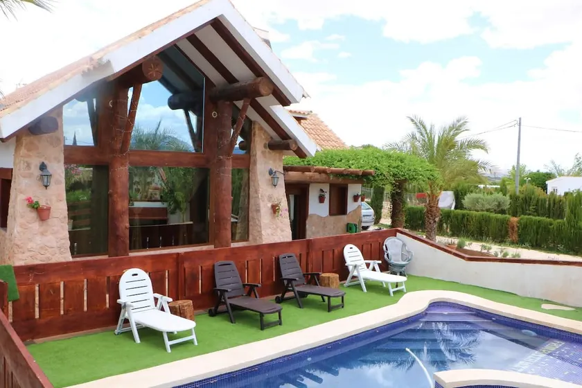 Villa Cuenca - Image 1
