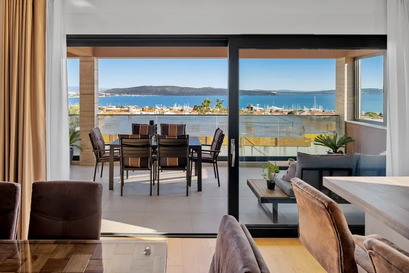 Luxury Penthouse Gatsby - Bay of Split - Panoramic Sea View - Image 1