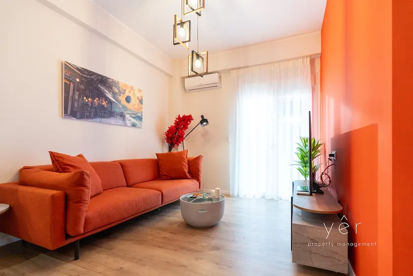 Duplex in Piraeus' Best Street 2Bath w-FreeParking - Image 1