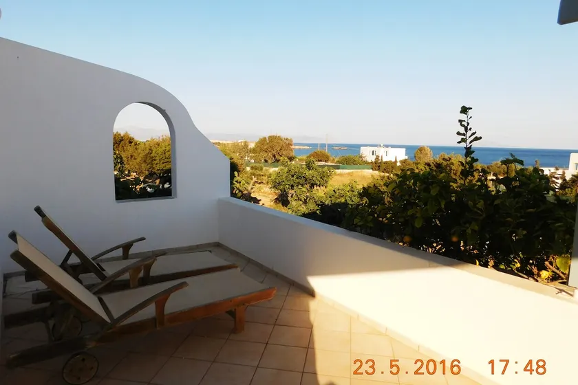 Paros house just four minutes for the beach - Image 1