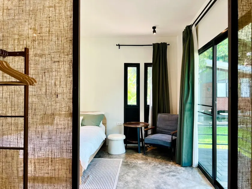 Yoo-Baan | Hidden Stay Room 4 - Image 1