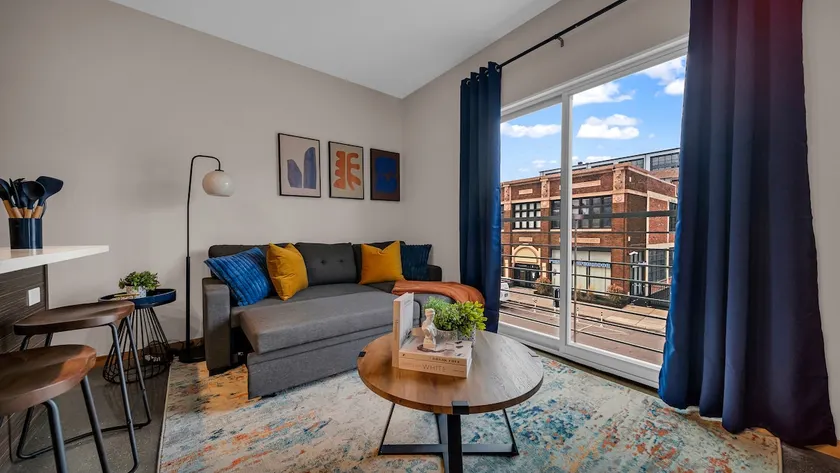 Chic 1BR Retreat in Midtown Detroit - Image 1