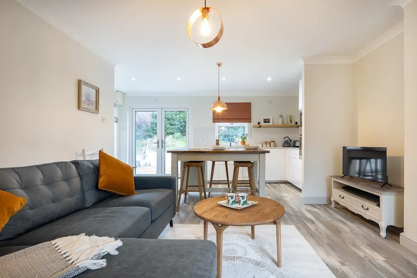 Tea House - Image 1