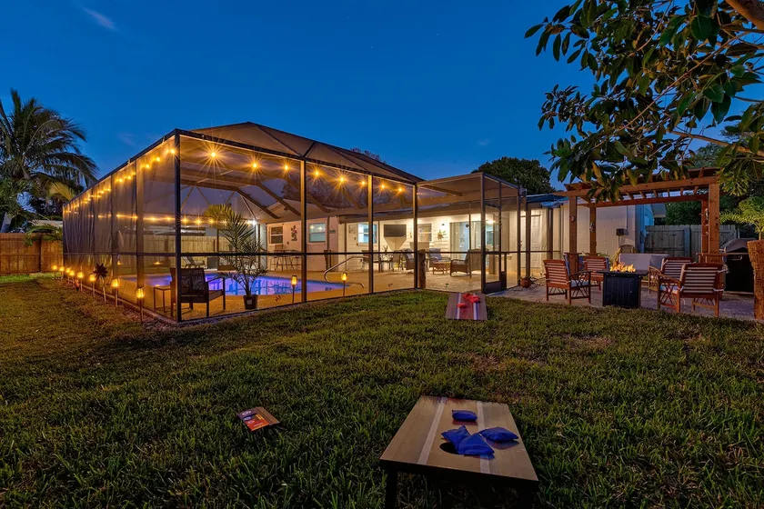 Sarah And Brians Hidden Retreat - Image 1