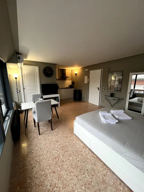 Beautiful Suite with Panoramic Terrace - Image 1