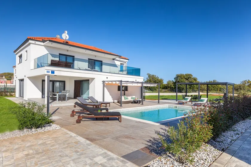 Villa Viktorija  - Image 1