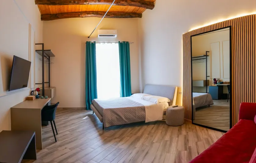Studio apartment, sleeps 4 - Image 1