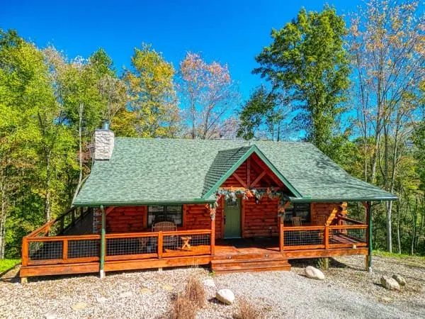 Welcome to the Woodridge Cabin! - Image 1