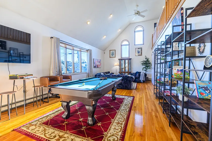 Step Into Spacious Vintage Charm in West Revere - Image 1