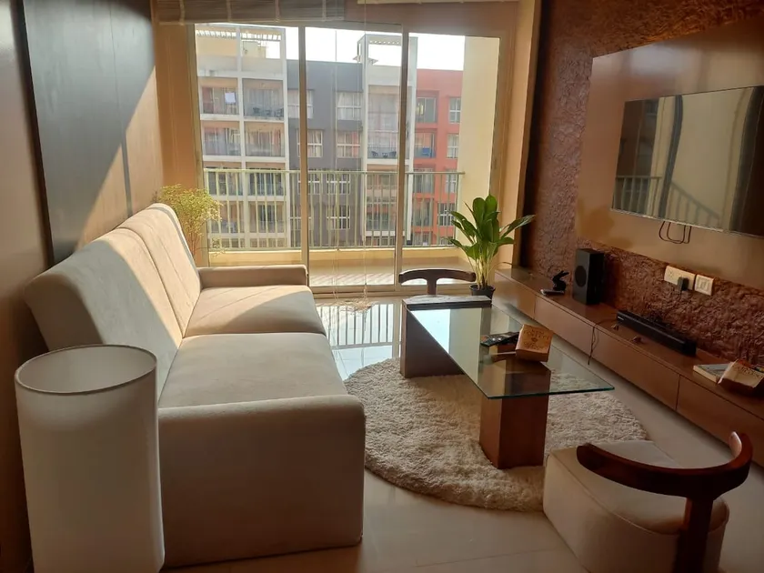 Stunning 2BHK with Pool View - Image 1
