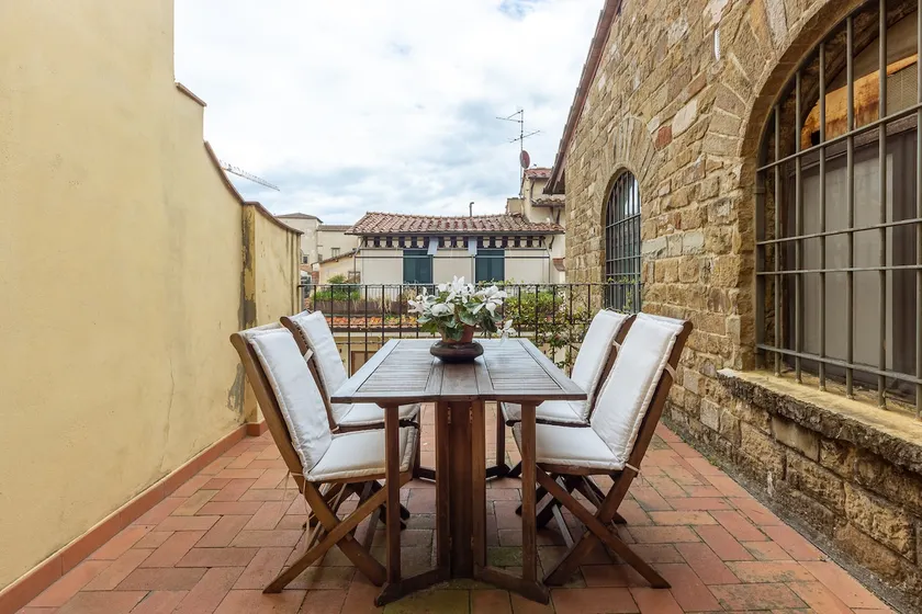 Ponte Vecchio Terrace - Image 1