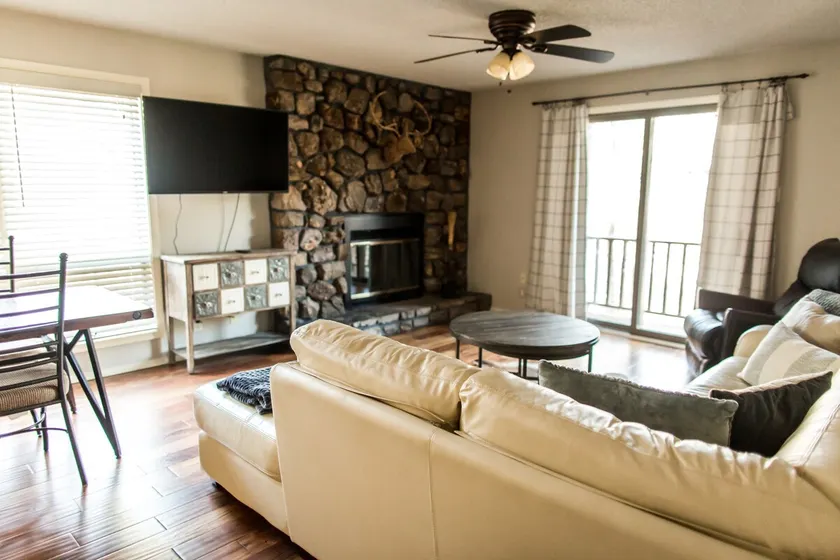 23A @ Harbor East - Image 1