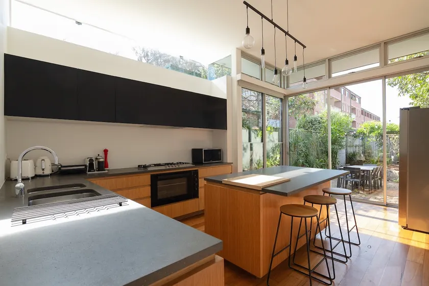 Newtown Terrace House Oasis - Image 1