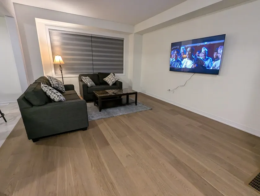 New House in Thorold, Niagara - Image 1
